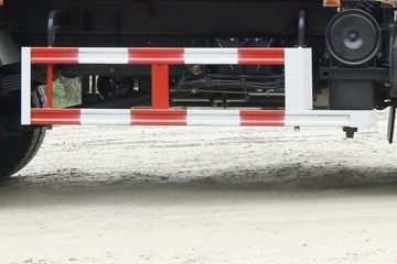 �������ó� ����п� 180���� 4X2 4.3����ж��(DFH3180B2)ͼƬ