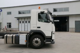 沃尔沃FM&nbsp;载货车外观                                                图片