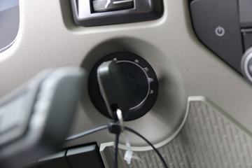 �ֶ��� FM�ؿ� 370���� 6X2Rר�ó�(����)ͼƬ