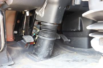 ���� ������D9 180���� 4X2 6.8�������ػ�������ͼƬ
