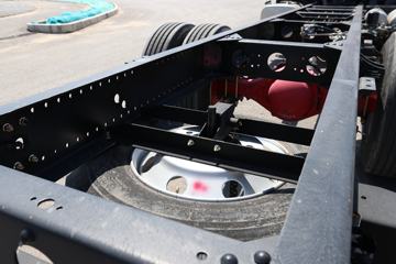 ���� ������D9 180���� 4X2 6.8�������ػ�������ͼƬ