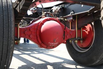���� ������D9 180���� 4X2 6.8�������ػ�������ͼƬ