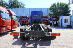 福田 欧曼EST 6系重卡 寒区版 400马力 8X4 9.6米栏板载货车(BJ1319VNPKJ-AA)
