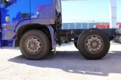 福田 欧曼EST 6系重卡 寒区版 400马力 8X4 9.6米栏板载货车(BJ1319VNPKJ-AA)