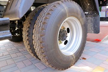 �й�����HOWO ���� 2019��Ƽ��� 156���� 4.165�׵��������ῨͼƬ