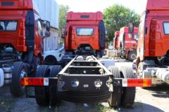 一汽解放 J6L中卡 240马力 6X2 7.7米栏板载货车(CA1250P62K1L5T3E5)
