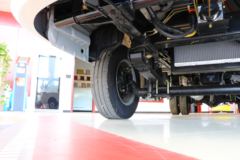 东风 小霸王W17 1.5L 113马力 3.6米单排栏板小卡(国六)(DFA1030S60Q6)