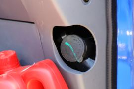 瑞沃E3&nbsp;自卸车驾驶室                                               图片