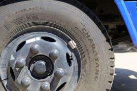 瑞沃E3&nbsp;自卸车底盘                                                图片