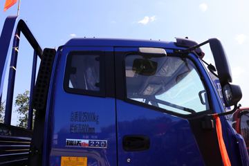 ���� ����Q5 220���� 6X2 6.8�������ػ���ͼƬ