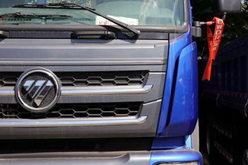 ���� ����Q5 220���� 6X2 6.8�������ػ���ͼƬ