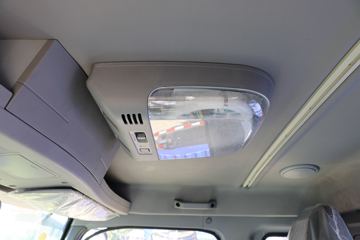 ���� ����Q5 220���� 6X2 6.8�������ػ���ͼƬ