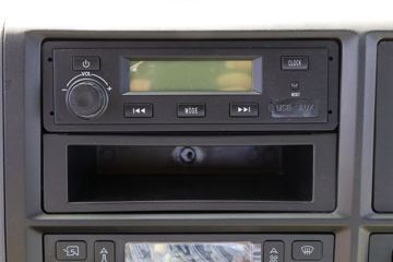 ���� ����Q5 220���� 6X2 6.8�������ػ���ͼƬ