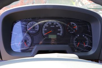 ���� ����Q5 220���� 6X2 6.8�������ػ���ͼƬ