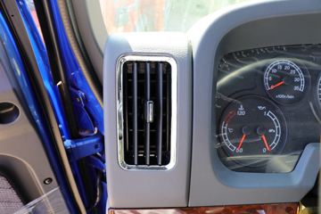 ���� ����Q5 220���� 6X2 6.8�������ػ���ͼƬ