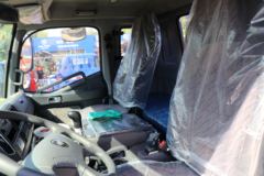 福田 瑞沃Q5 220马力 6X2 6.8米栏板载货车(BJ1255VNPHE-FD)