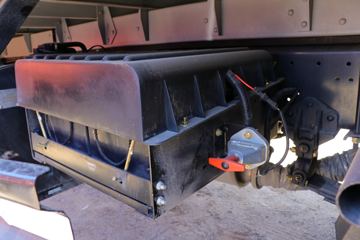 ���� ����Q5 220���� 6X2 6.8�������ػ���ͼƬ