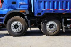 福田 瑞沃Q5 220马力 6X2 6.8米栏板载货车(BJ1255VNPHE-FD)