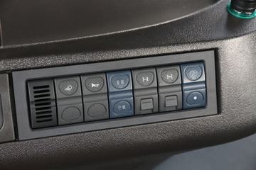  ʨC6ؿ 560 6X4ǣ(߶)()(CQ4257HK13334)ͼƬ