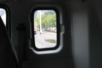 ���� �����Ʒ� 210���� 6.8���Ű���ʽ�ػ���ͼƬ