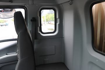 ���� �����Ʒ� 210���� 6.8���Ű���ʽ�ػ���ͼƬ