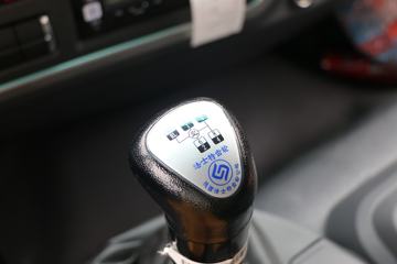 ���� �����Ʒ� 210���� 6.8���Ű���ʽ�ػ���ͼƬ
