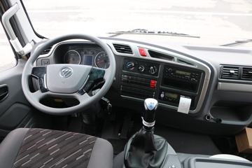 ���� �����Ʒ� 210���� 6.8���Ű���ʽ�ػ���ͼƬ