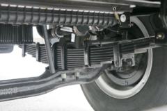 福田 奥铃大黄蜂 210马力 6.8米排半厢式载货车(BJ5186XXY-A1)