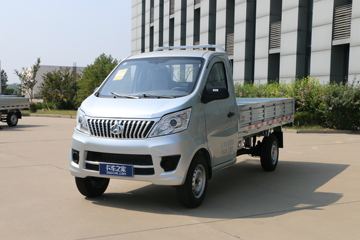 长安凯程 星卡L系 1.5L 标准型 112马力 汽油 3.17米单排栏板微卡(SC1032DAAA5)