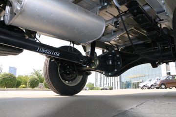 �������� �ǿ�Lϵ ��׼�� 1.5L 112���� ���� 2.66��˫������΢��(SC1032SAAA5)ͼƬ