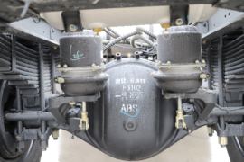 一汽凌河&nbsp;自卸车底盘                                                图片