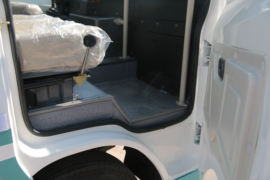 中巴厢货&nbsp;VAN/轻客驾驶室图片