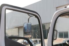 福田 奥铃新捷运 轻量化版 156马力 4.18米单排仓栅式轻卡(BJ5048CCY-A1)