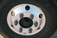 福田 奥铃新捷运 轻量化版 156马力 4.18米单排仓栅式轻卡(BJ5048CCY-A1)