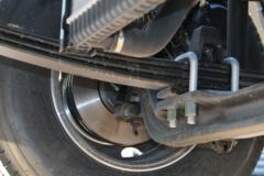 福田 奥铃新捷运 轻量化版 156马力 4.18米单排仓栅式轻卡(BJ5048CCY-A1)