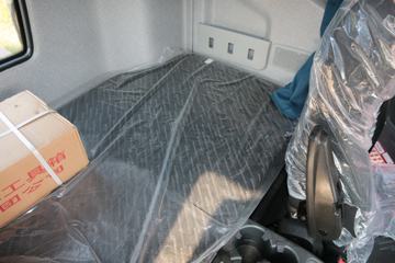 һ����� ��J6P�ؿ� �ʻݰ�2.0 460���� 6X4ǣ����(CA4250P66K24T1A1E5)ͼƬ