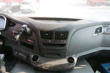 һ����� ��J6P�ؿ� �ʻݰ�2.0 460���� 6X4ǣ����(CA4250P66K24T1A1E5)ͼƬ