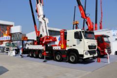 中国重汽 HOWO T7H重卡 10X4 折臂随车吊(宏昌天马牌)