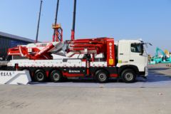 中国重汽 HOWO T7H重卡 10X4 折臂随车吊(宏昌天马牌)