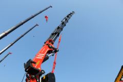 陕汽重卡 德龙新M3000 336马力 8X4 折臂随车吊(SX5310JSQHB466)