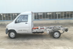 程力新能源 轻量化版 2.51T 2.75米纯电动轻型货车底盘(CL1030JBEV)41.11kWh