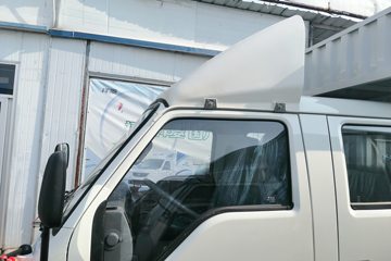 时代汽车 驭菱V5 2.0L 61马力 柴油 双排厢式微卡外观图片