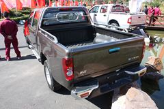 2011款江淮 瑞铃 106马力 2.5L柴油 大双排皮卡(4JB1)