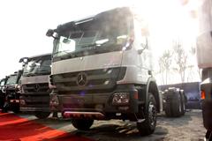 奔驰 Actros重卡 408马力 6X4专用车(底盘)(型号3341)