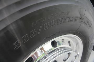 �ֶ��� FH16�ؿ� 750���� 4X2 �Զ���ǣ����ͼƬ