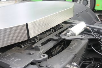 �ֶ��� FH16�ؿ� 750���� 4X2 �Զ���ǣ����ͼƬ