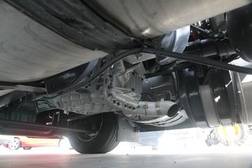 �ֶ��� FH16�ؿ� 750���� 4X2 �Զ���ǣ����ͼƬ