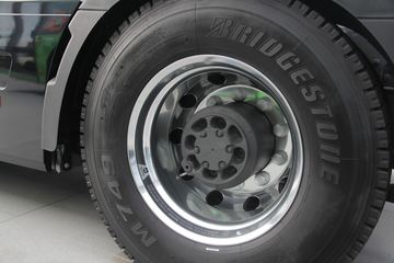 �ֶ��� FH16�ؿ� 750���� 4X2 �Զ���ǣ����ͼƬ