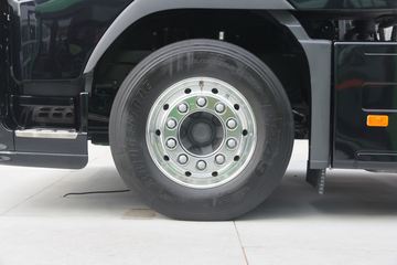 �ֶ��� FH16�ؿ� 750���� 4X2 �Զ���ǣ����ͼƬ