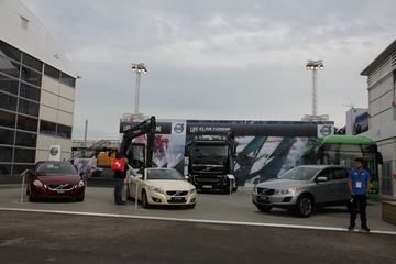 �ֶ��� FH16�ؿ� 750���� 4X2 �Զ���ǣ����ͼƬ